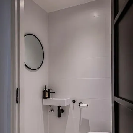 Cloud Nine - Romantic & Design App In City Center! Dordrecht Exterior photo