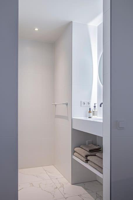 Apartment Cloud Nine - Romantic & Design App In Center!